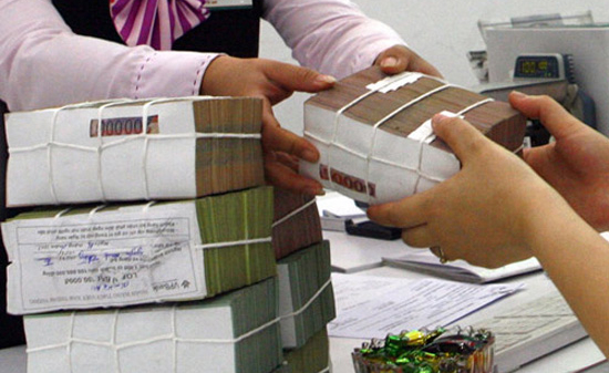 Lo đồng tiền quá sức