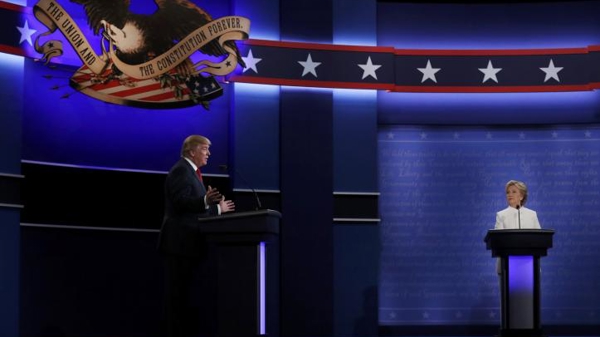 Tranh luận lần cuối, Clinton gọi Trump “con rối của Putin”