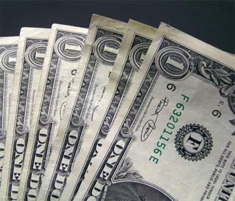 Ngân hàng chọn lọc nhu cầu mua ngoại tệ