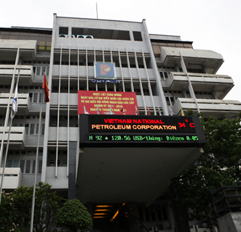 Cổ phần hóa và cơ cấu lại Petrolimex