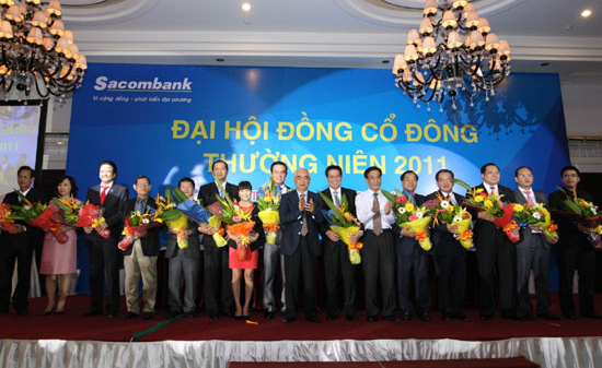 Sacombank thay các lãnh đạo chủ chốt