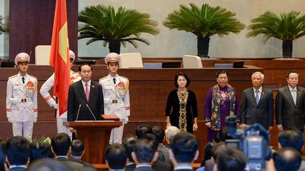 Chủ tịch nước tái đắc cử: “Hết lòng phụng sự Tổ quốc”