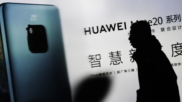 “Loạt hãng chip Mỹ và Đức cắt quan hệ với Huawei”