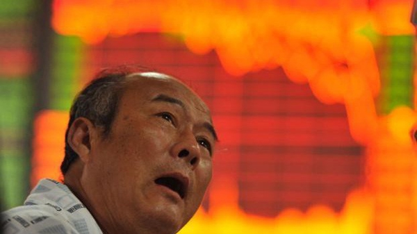 Chứng khoán châu Á bị bán tháo, Nhân dân tệ lập đáy 9 tháng sau dòng tweet của ông Trump