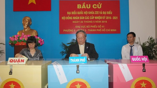 Gần hết ngày bầu cử, chưa có điểm nào “phức tạp”