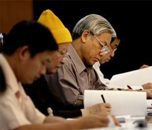 Luật Bồi thường: Đừng để “con kiến kiện củ khoai”