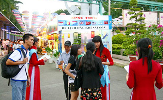 Nhân lực du lịch: Vẫn