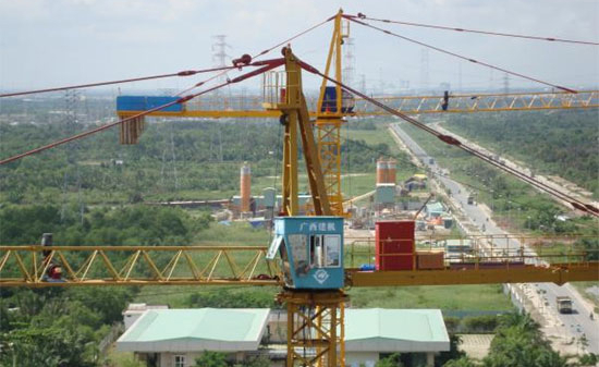 Ủy ban Kinh tế: Mất cân đối vĩ mô chủ yếu do yếu kém nội tại