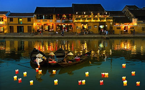 Liên kết phát triển liên hoàn vùng duyên hải miền Trung