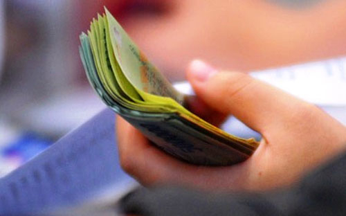 Từ 1/7/2013, nâng mức giảm trừ gia cảnh lên 9 triệu đồng