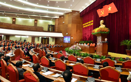 Thông qua danh sách ứng viên Bộ Chính trị khoá tới