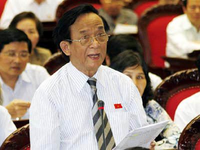 Bộ trưởng Bộ Tài chính trả lời chất vấn về chi phí Đại lễ