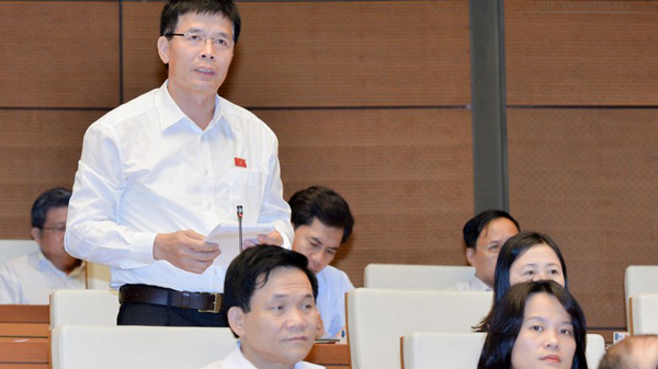 Quốc hội thảo luận vòng hai về chính sách mới xử lý nợ xấu