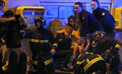 Nghi vấn kẻ khủng bố Paris nằm trong dòng người nhập cư