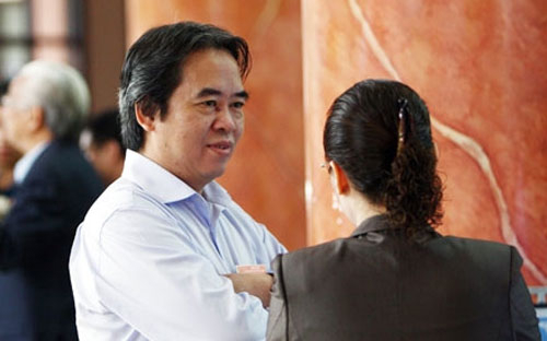 Thống đốc “vi hành” 33 tỉnh thành trong 10 tháng