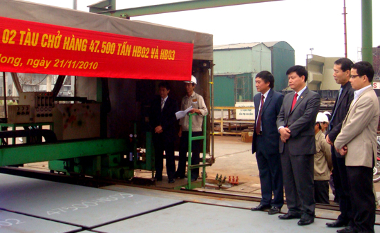 Vinashin khởi động đóng mới tàu cho Vinalines