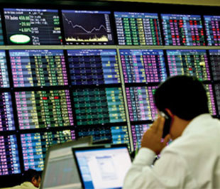 Các ngân hàng có tìm đủ 11.000 tỷ đồng trong 4 tháng?