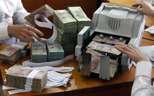 Ngân hàng phải chi thêm tiền để xử lý nợ xấu