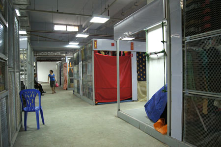 Vì sao “chợ cao cấp” ở Hà Nội ế ẩm?