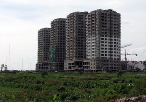 Doanh nghiệp bất động sản sẽ ra sao nếu vẫn neo giá?