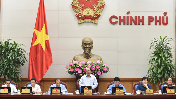 “Yêu cầu cấp thiết” có luật riêng xử lý ngân hàng yếu kém và nợ xấu