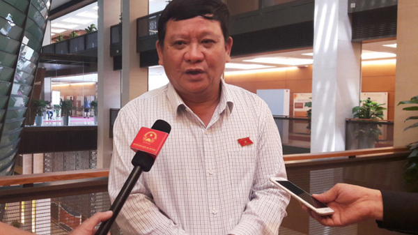 “Quân đội hay doanh nghiệp tư nhân đều phải trả đất khi cần”