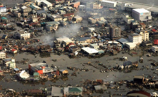 1.000 người có thể đã chết do động đất và sóng thần tại Nhật