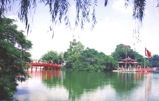 Trình Quốc hội thông qua dự án Luật Thủ đô tại kỳ họp thứ bảy