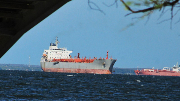 Bị Mỹ cấm vận, xuất khẩu dầu thô của Venezuela vẫn tăng gấp ba