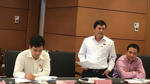 Bàn cao tốc, lại lo BOT