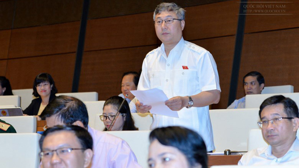 Đường sắt Việt Nam: Ngày càng kém do độc quyền?