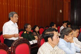 Đại biểu Quốc hội và hai chữ “tuy nhiên”