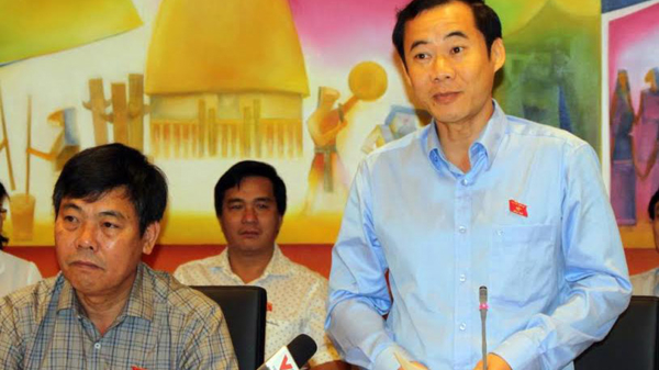 Quốc hội làm luật: 