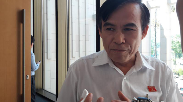 Cao tốc Bắc - Nam: “Chưa đủ thông tin thì yên tâm sao được”