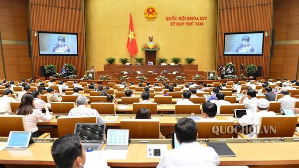 Quốc hội xem xét hai phương án giờ làm thêm