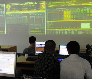 Sàn vàng về với chứng khoán?