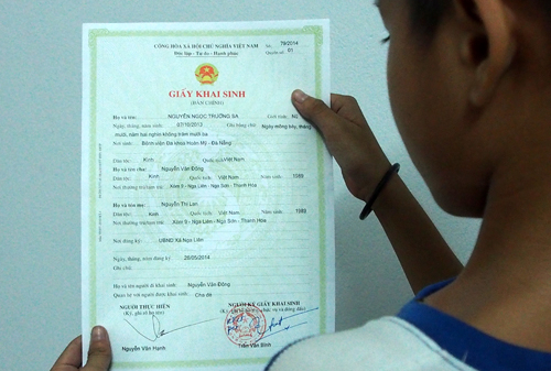 “Không thể bỏ đăng ký khai sinh”