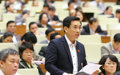 Góc nghị trường: Theo dòng chất vấn