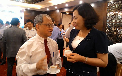 Tỷ giá 2015, linh hoạt hay “tự trói”?