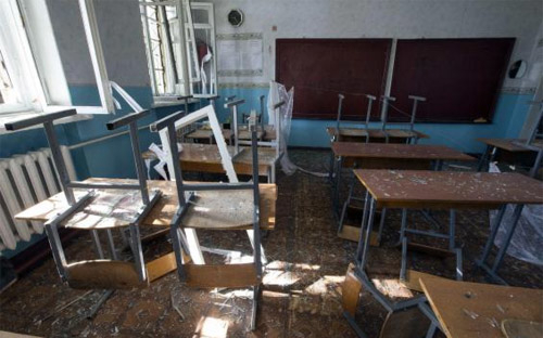 Lệnh ngừng bắn ở miền Đông Ukraine ngày càng mong manh