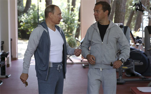 “Sơ suất” của Putin trong loạt ảnh mới công bố?