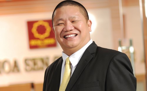 10 chữ T của Hoa Sen