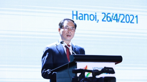 Bộ trưởng Bộ Ngoại giao: Chính sách thu hút FDI phải đổi mới mạnh mẽ