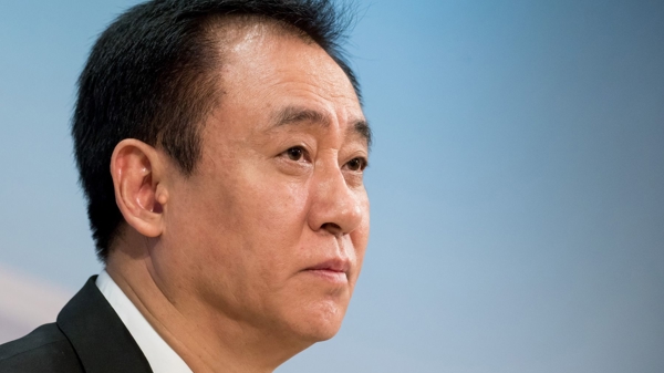 Ôm “bom nợ” 305 tỷ USD, đại gia bất động sản Trung Quốc ngập trong khủng hoảng