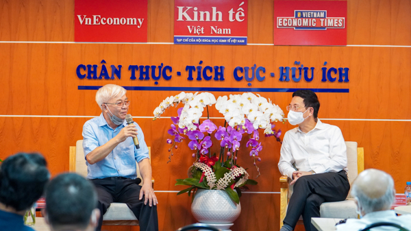 Bộ trưởng Nguyễn Mạnh Hùng: 