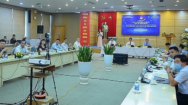 Không chạy đua về tốc độ với mạng xã hội, báo chí cần nêu cao tính trách nhiệm, đạo đức