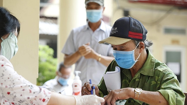 Hà Nội đã hỗ trợ hơn 1,6 triệu người bị ảnh hưởng bởi dịch Covid-19