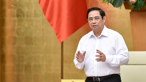 Thủ tướng: Phấn đấu kiểm soát dịch bệnh trong tháng 9, yếu tố quyết định để phục hồi kinh tế