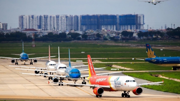 Chiến lược “Zero Covid” đổ vỡ, hàng không tính kế sống chung với dịch