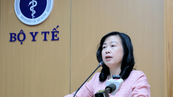 Quyền Bộ trưởng Y tế: Có tình trạng né tránh tiêm vaccine Covid-19 